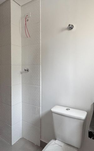 Apartamento à venda com 55m², 2 quartos e 1 vaga Apartamento à venda com 55m², 2 quartos e 1 vagaBanheiro - Suíte