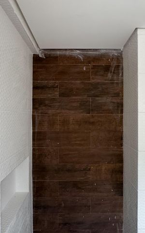 Apartamento à venda com 55m², 2 quartos e 1 vaga Apartamento à venda com 55m², 2 quartos e 1 vagaBanheiro - Suíte