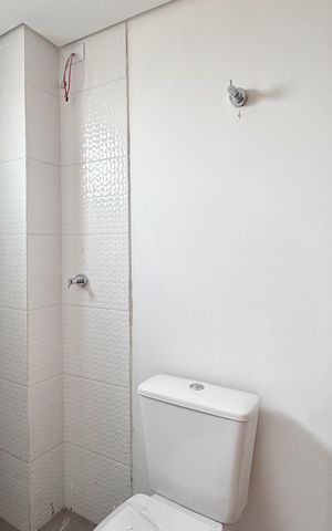 Apartamento à venda com 55m², 2 quartos e 1 vaga Apartamento à venda com 55m², 2 quartos e 1 vagaBanheiro - Suíte