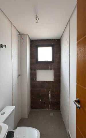 Apartamento à venda com 55m², 2 quartos e 1 vaga Apartamento à venda com 55m², 2 quartos e 1 vagaBanheiro Social