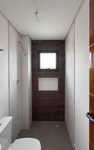 Apartamento à venda com 55m², 2 quartos e 1 vaga Apartamento à venda com 55m², 2 quartos e 1 vagaBanheiro Social
