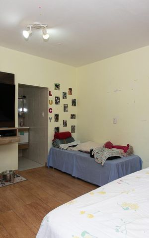 Casa à venda com 269m², 4 quartos e 3 vagas Casa à venda com 269m², 4 quartos e 3 vagasSuíte 2