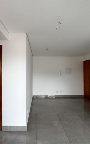 Apartamento à venda com 55m², 2 quartos e 1 vaga Apartamento à venda com 55m², 2 quartos e 1 vagaSala de Jantar