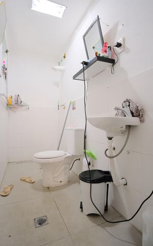 Casa à venda com 280m², 3 quartos e 6 vagasBanheiro de serviço 1