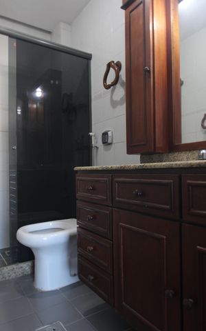 Apartamento à venda com 70m², 2 quartos e 1 vagaBanheiro