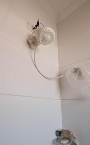 Casa de condomínio à venda com 115m², 3 quartos e 2 vagasBanheiro