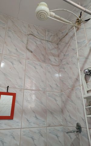 Casa de condomínio à venda com 401m², 5 quartos e 4 vagasBanheiro 1