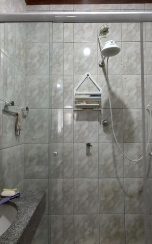 Casa de condomínio à venda com 401m², 5 quartos e 4 vagasBanheiro da Suíte 2