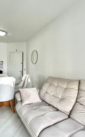 Apartamento à venda com 61m², 2 quartos e 1 vaga Apartamento à venda com 61m², 2 quartos e 1 vagaSala