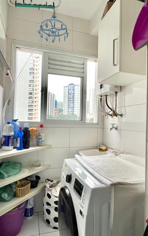 Apartamento à venda com 61m², 2 quartos e 1 vaga Apartamento à venda com 61m², 2 quartos e 1 vagaÁrea de Serviço