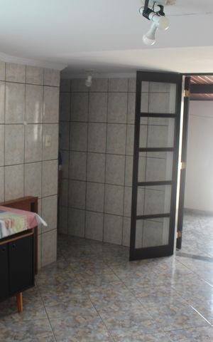 Casa à venda com 200m², 4 quartos e 2 vagasCozinha 2