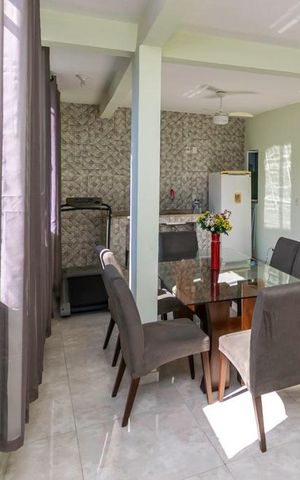 Casa à venda com 473m², 5 quartos e sem vaga Casa à venda com 473m², 5 quartos e sem vaga3º andar - Sala