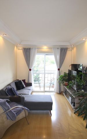 Apartamento à venda com 90m², 3 quartos e 1 vagaSala