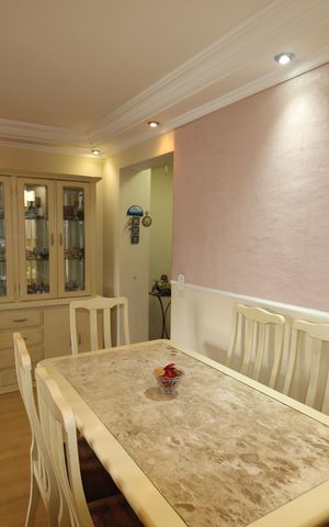 Apartamento à venda com 90m², 3 quartos e 1 vagaSala