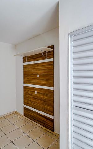 Casa de condomínio à venda com 83m², 3 quartos e 2 vagasQuarto 2 - Suíte