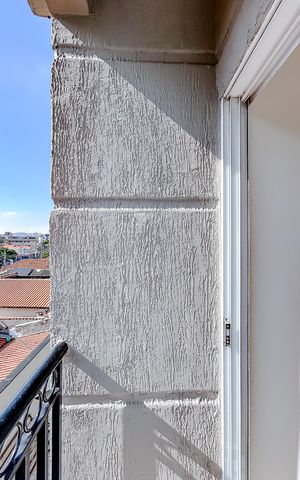 Casa de condomínio à venda com 83m², 3 quartos e 2 vagasVaranda