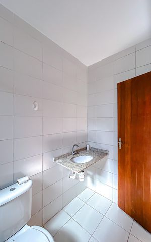 Casa de condomínio à venda com 83m², 3 quartos e 2 vagasSuíte