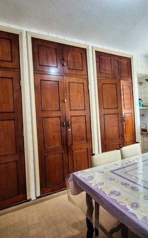 Casa à venda com 460m², 5 quartos e 4 vagas