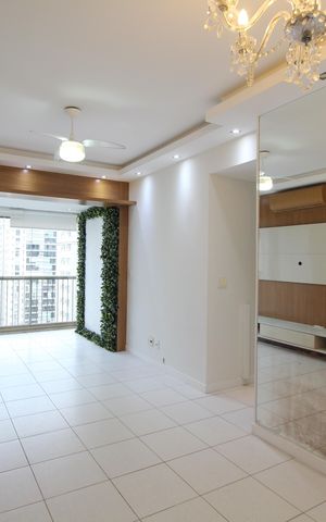 Apartamento para alugar com 75m², 2 quartos e 1 vagaSala