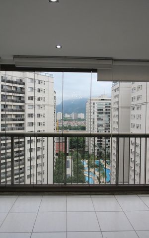 Apartamento para alugar com 75m², 2 quartos e 1 vagaVaranda
