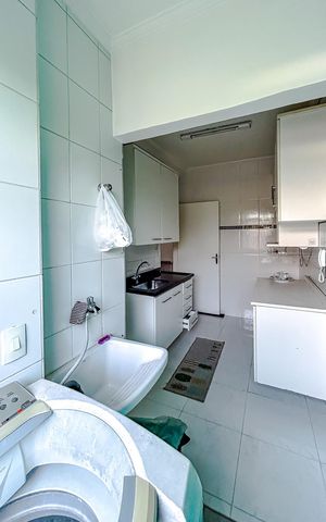 Apartamento à venda com 56m², 2 quartos e 1 vagaÁrea de Serviço