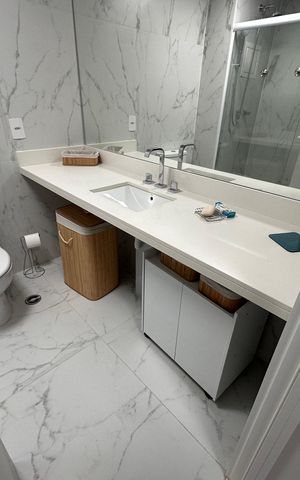 Studio para alugar com 35m², 1 quarto e sem vaga Studio para alugar com 35m², 1 quarto e sem vagaBanheiro social
