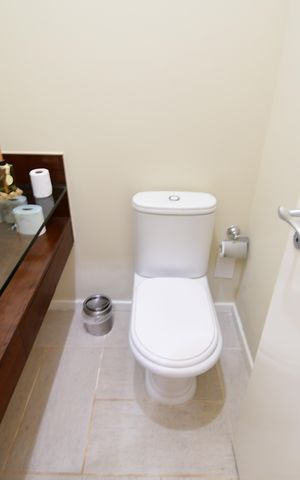 Casa de condomínio para alugar com 454m², 4 quartos e 3 vagasLavabo
