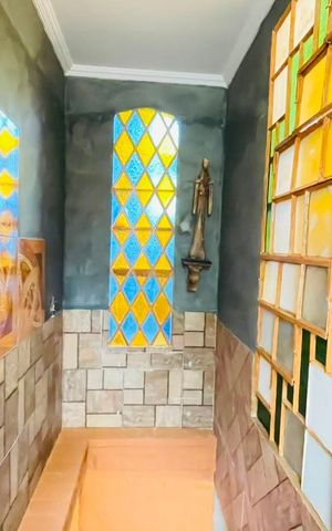 Casa de condomínio para alugar com 350m², 4 quartos e 5 vagas Casa de condomínio para alugar com 350m², 4 quartos e 5 vagasescada