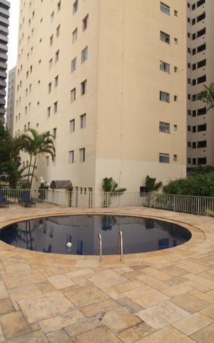 Apartamento para alugar com 69m², 2 quartos e 1 vagaÁrea Comum