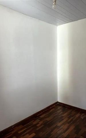 Casa para alugar com 75m², 2 quartos e sem vaga