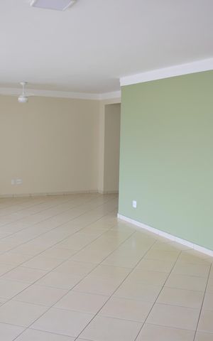 Apartamento para alugar com 200m², 5 quartos e 2 vagasSala