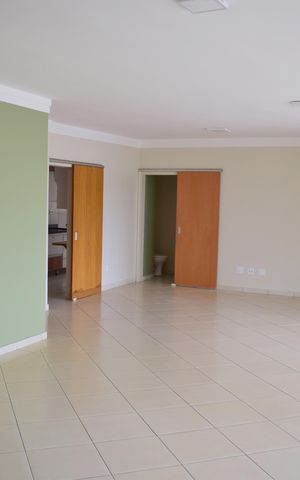 Apartamento para alugar com 200m², 5 quartos e 2 vagasSala