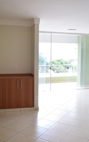 Apartamento para alugar com 200m², 5 quartos e 2 vagasSala