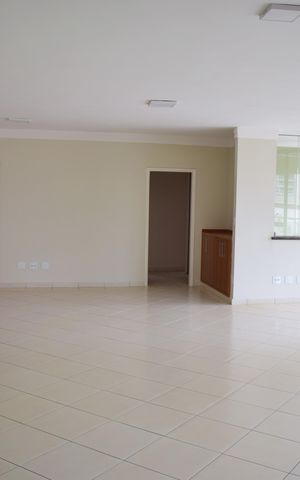 Apartamento para alugar com 200m², 5 quartos e 2 vagasSala