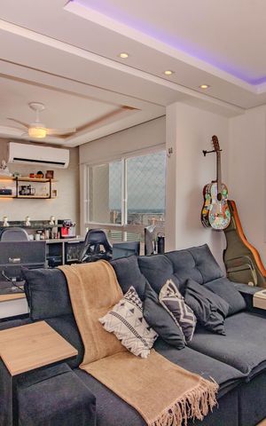 Apartamento à venda com 67m², 2 quartos e 1 vaga Apartamento à venda com 67m², 2 quartos e 1 vagaSala