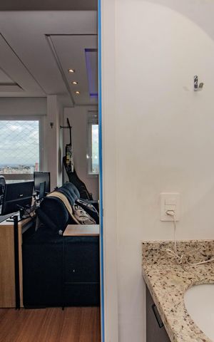 Apartamento à venda com 67m², 2 quartos e 1 vaga Apartamento à venda com 67m², 2 quartos e 1 vagaBanheiro Social