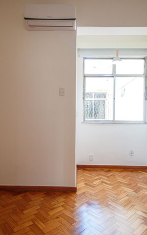 Apartamento à venda com 97m², 2 quartos e sem vagaSuíte