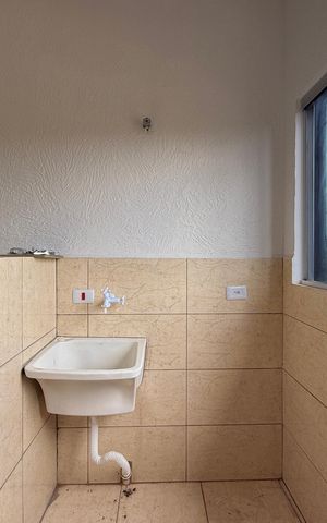 Casa para alugar com 45m², 1 quarto e 1 vaga Casa para alugar com 45m², 1 quarto e 1 vagaÁrea de Serviço