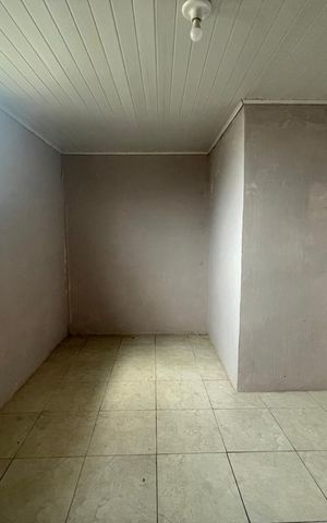 Casa à venda com 175m², 2 quartos e 1 vaga