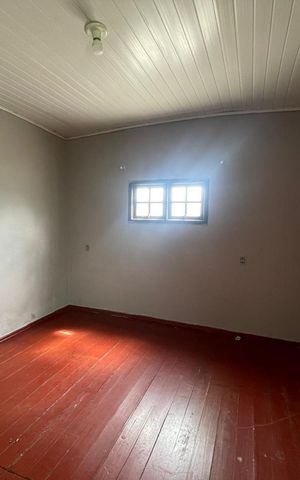 Casa à venda com 175m², 2 quartos e 1 vaga