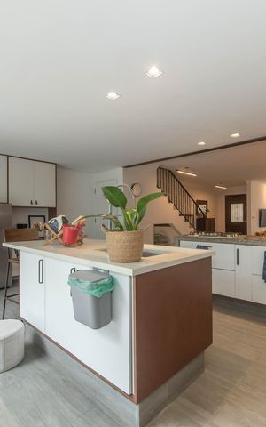 Casa à venda com 280m², 4 quartos e 2 vagasCozinha
