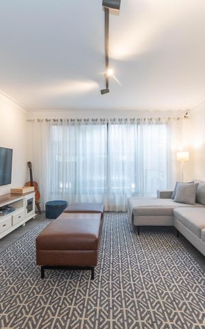 Casa à venda com 280m², 4 quartos e 2 vagasSala