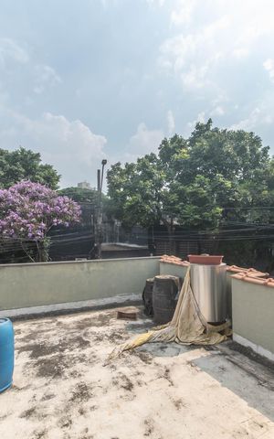 Casa à venda com 280m², 4 quartos e 2 vagasSuite - Varanda