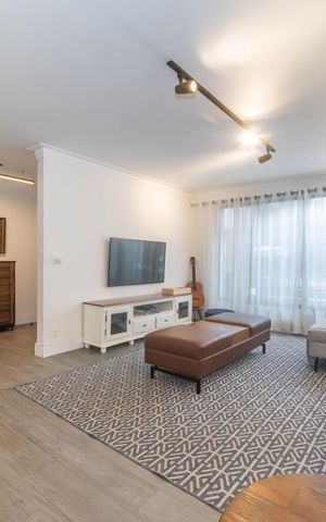 Casa à venda com 280m², 4 quartos e 2 vagasSala