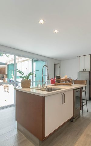 Casa à venda com 280m², 4 quartos e 2 vagasCozinha