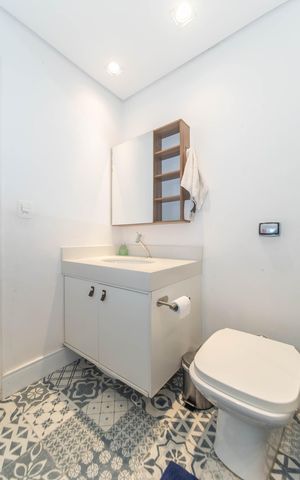 Casa à venda com 280m², 4 quartos e 2 vagasBanheiro Social