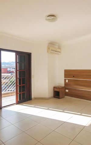 Casa para alugar com 300m², 3 quartos e 4 vagasSuíte
