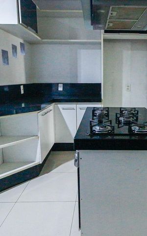 Casa para alugar com 300m², 3 quartos e 4 vagasCozinha