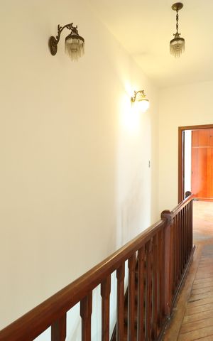Casa à venda com 230m², 4 quartos e 3 vagasCorredor 