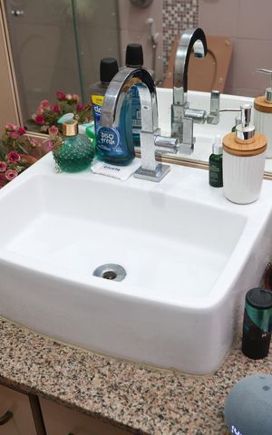 Apartamento à venda com 380m², 3 quartos e 5 vagas Apartamento à venda com 380m², 3 quartos e 5 vagasBanheiro da Suíte 1